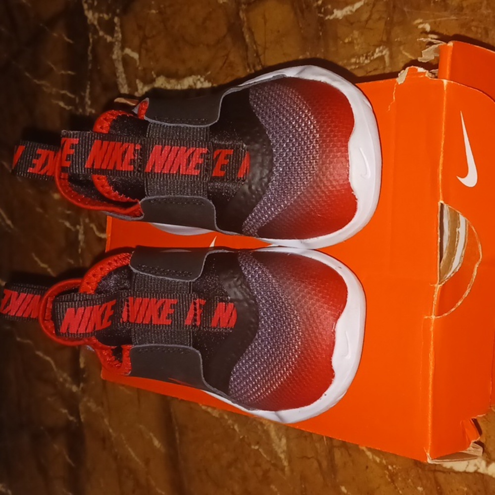 NIKE Toddler shoe